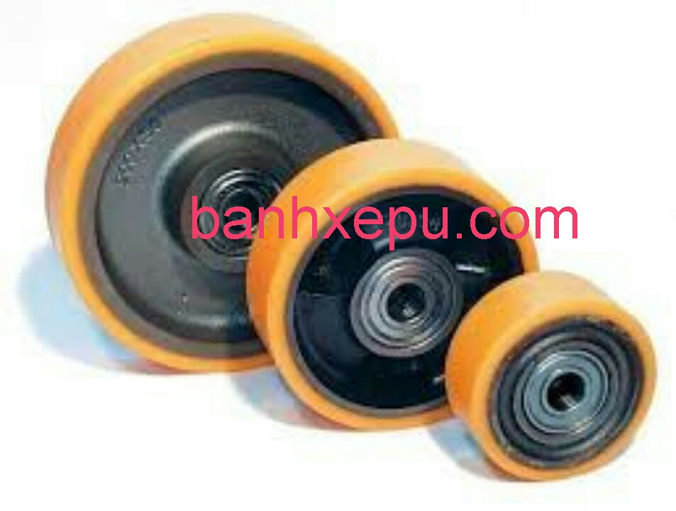 banh xe nang dien nhap khau