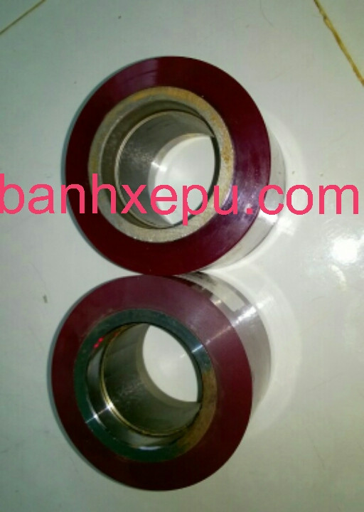 Thay bánh xe nâng điện Nichiyu 330x145