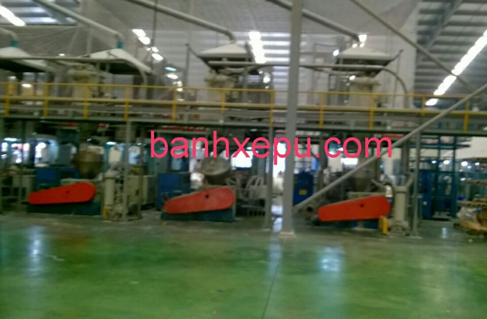 Thay bánh xe nâng điện Nichiyu 330x145