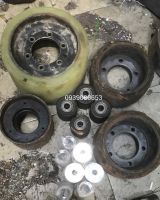 Bọc dắp bánh xe PU CAO SU xe nâng điện Komatsu 360x180mm