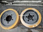 Xe nâng điện LIY CD D20AD banh xe pu 343x135x90