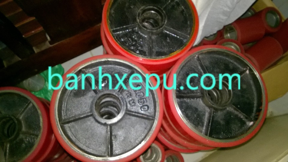 Bánh Xe Nâng Tay NYLON 70x80 mm